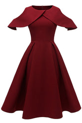 Vestido de cóctel azul marino oscuro con hombros descubiertos y corte A